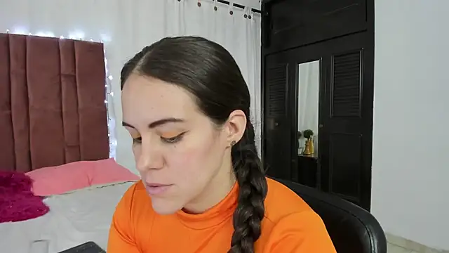 Snapshot of AURORA_FRANKLIN chatting on March 5, 2025, 4:46 pm AURORA FRANKLIN online show from March 5, 2025, 4:46 pm