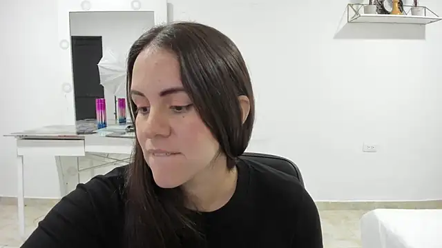 Snapshot of AURORA_FRANKLIN chatting on October 16, 2025, 3:46 pm AURORA FRANKLIN online show from October 16, 2025, 3:46 pm