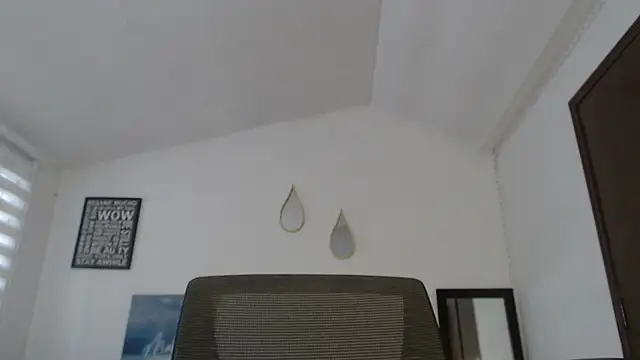 Ingridbergman online show from January 20, 2025, 7:25 pm