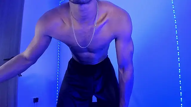 Snapshot of Master_Rimay chatting on January 9, 2025, 12:25 am Master Rimay online show from January 9, 2025, 12:25 am