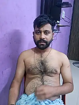 GlassBarge9 online show from March 5, 2025, 6:34 pm