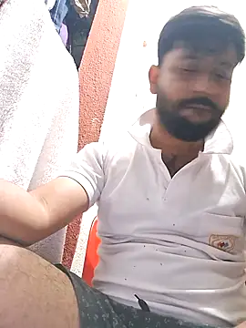 GlassBarge9 online show from March 9, 2025, 6:21 pm