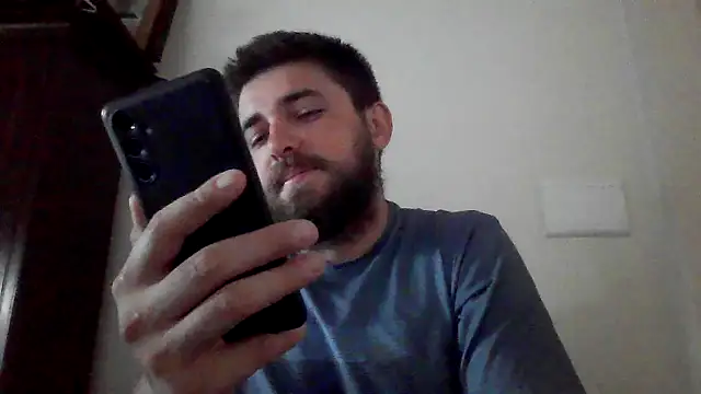 Dat1994 online show from February 3, 2025, 10:25 am