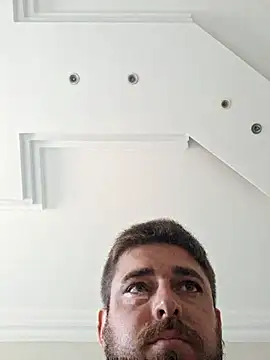 Dat1994 online show from December 15, 2025, 2:32 pm