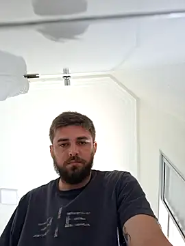 Dat1994 online show from December 16, 2025, 2:44 pm