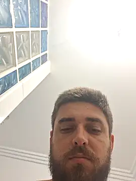 Dat1994 online show from December 18, 2025, 4:18 am