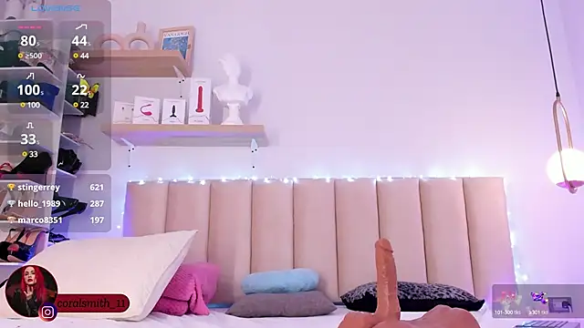 Snapshot of coralsmith11 chatting on February 22, 2025, 2:06 am coralsmith11 online show from February 22, 2025, 2:06 am