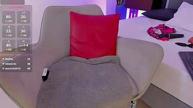 Snapshot of coralsmith11 chatting on March 2, 2025, 11:42 pm coralsmith11 online show from March 2, 2025, 11:42 pm