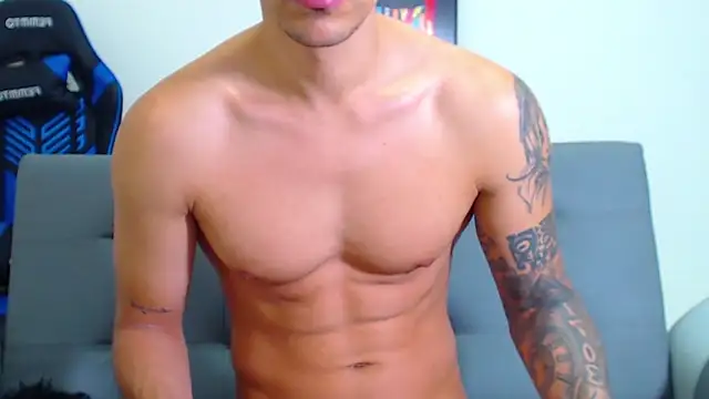 Snapshot of Tristan-bm chatting on January 31, 2025, 2:17 pm Tristan-bm online show from January 31, 2025, 2:17 pm