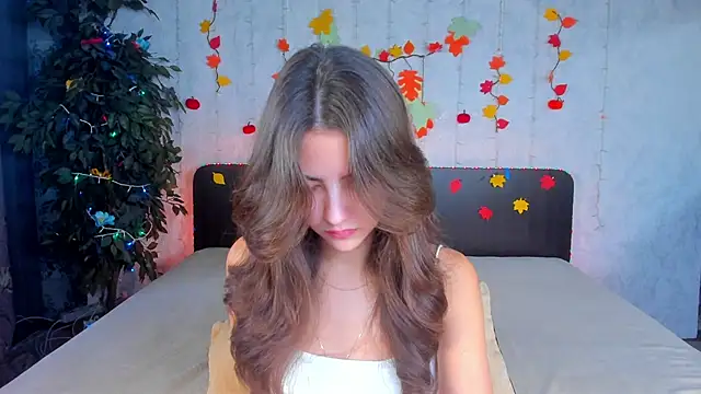 Snapshot of Milana_Crystal_ chatting on November 13, 2025, 8:13 am Milana Crystal online show from November 13, 2025, 8:13 am