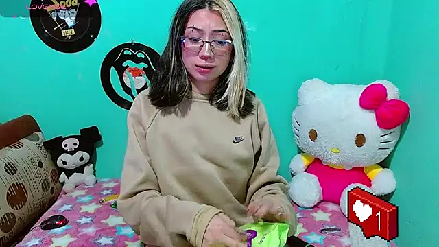 squirt charlott online show from December 10, 2024, 5:17 am