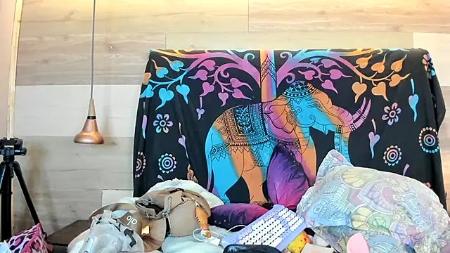 Snapshot of Cori_Paige chatting on September 17, 2025, 4:03 am Cori Paige online show from September 17, 2025, 4:03 am