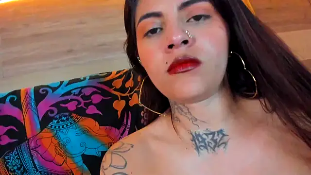 Snapshot of Cori_Paige chatting on November 19, 2025, 4:01 am Cori Paige online show from November 19, 2025, 4:01 am