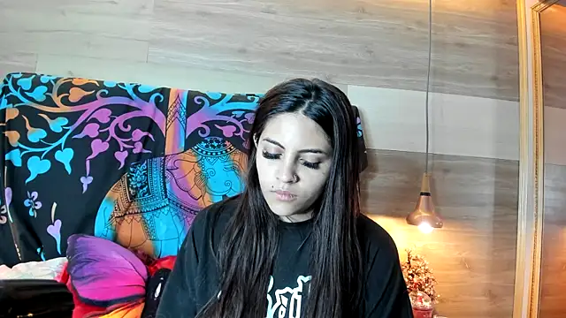 Snapshot of Cori_Paige chatting on November 22, 2025, 4:11 am Cori Paige online show from November 22, 2025, 4:11 am