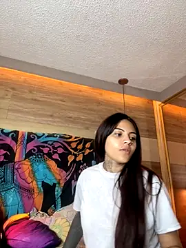 Snapshot of Cori_Paige chatting on November 23, 2025, 4:34 am Cori Paige online show from November 23, 2025, 4:34 am