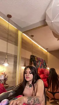 Snapshot of Cori_Paige chatting on December 16, 2025, 10:31 am Cori Paige online show from December 16, 2025, 10:31 am