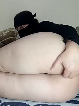 eylimeme online show from February 20, 2025, 8:58 pm