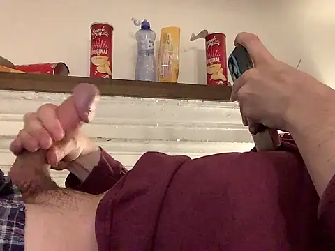 Snapshot of Hebrewhammers42 chatting on December 11, 2024, 10:06 pm Hebrewhammers42 online show from December 11, 2024, 10:06 pm