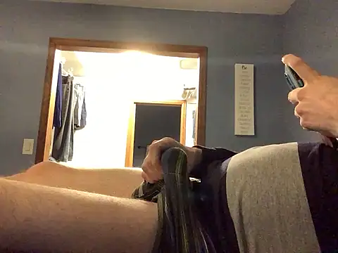 Snapshot of Hebrewhammers42 chatting on January 24, 2025, 4:05 am Hebrewhammers42 online show from January 24, 2025, 4:05 am