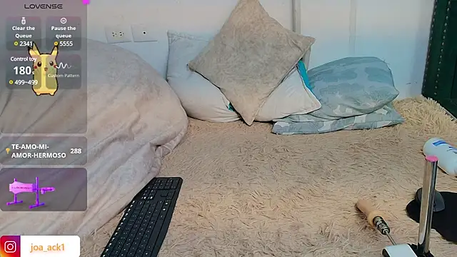 Snapshot of Levii_Ackermann chatting on February 25, 2025, 10:50 pm Levii Ackermann online show from February 25, 2025, 10:50 pm