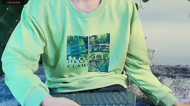 Snapshot of Levii_Ackermann chatting on March 19, 2025, 1:40 pm Levii Ackermann online show from March 19, 2025, 1:40 pm