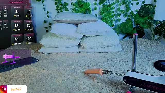 Snapshot of Levii_Ackermann chatting on September 15, 2025, 1:44 pm Levii Ackermann online show from September 15, 2025, 1:44 pm