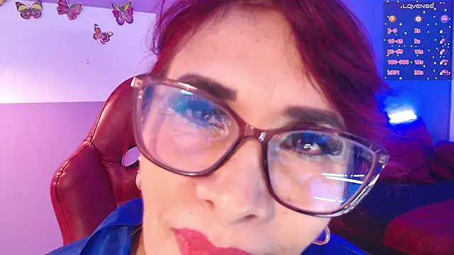 Snapshot of fransheska_rossi chatting on February 13, 2025, 6:27 pm fransheska rossi online show from February 13, 2025, 6:27 pm