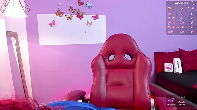 Snapshot of fransheska_rossi chatting on February 21, 2025, 3:32 pm fransheska rossi online show from February 21, 2025, 3:32 pm