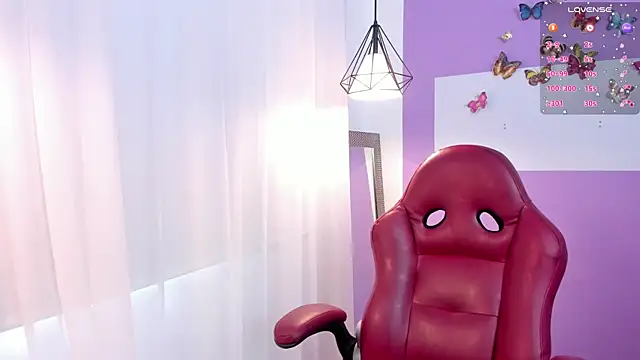 Snapshot of fransheska_rossi chatting on February 21, 2025, 6:37 pm fransheska rossi online show from February 21, 2025, 6:37 pm