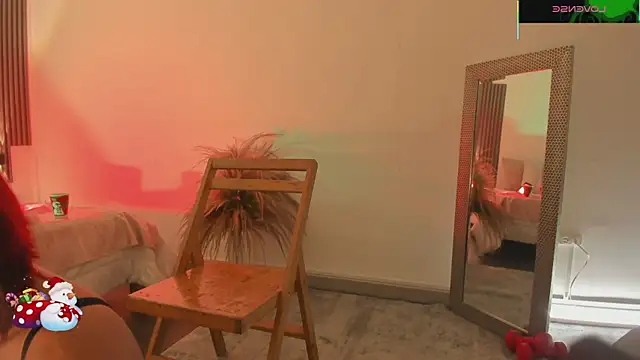 Snapshot of fransheska_rossi chatting on December 1, 2025, 12:32 pm fransheska rossi online show from December 1, 2025, 12:32 pm