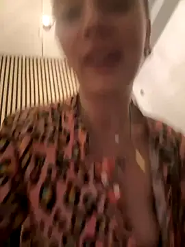 LexyGold online show from October 25, 2025, 2:35 pm