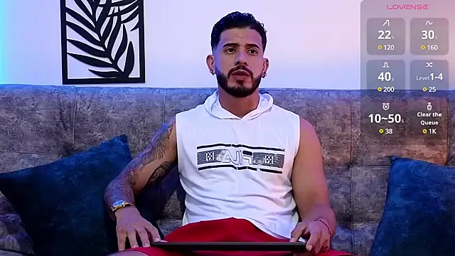 Snapshot of Bruno_Mattos chatting on January 11, 2025, 11:13 pm Bruno Mattos online show from January 11, 2025, 11:13 pm