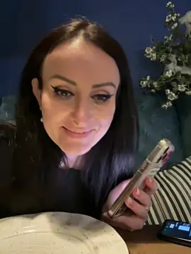 Snapshot of _AHHA_ chatting on January 22, 2025, 11:34 am AHHA online show from January 22, 2025, 11:34 am
