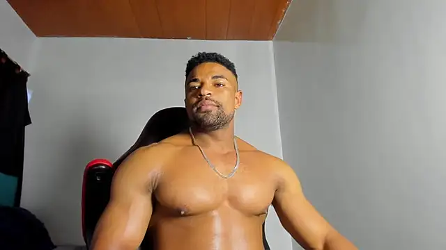 estebanlobo- online show from September 27, 2025, 12:04 am