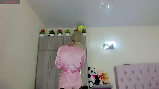 Victoria Kastelo online show from December 12, 2024, 7:26 pm