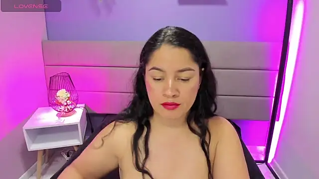 Snapshot of Alicebrooks_ chatting on December 16, 2024, 3:11 pm Alicebrooks online show from December 16, 2024, 3:11 pm