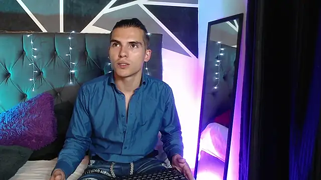  Tattoo Couple online show from January 14, 2025, 9:51 pm