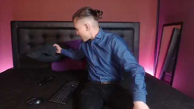  Tattoo Couple online show from February 17, 2025, 1:21 pm