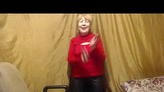 Snapshot of _Estelitta_5 chatting on September 24, 2025, 8:17 am  Estelitta 5 online show from September 24, 2025, 8:17 am