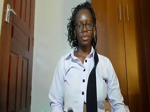 Snapshot of afro_pop chatting on November 3, 2025, 12:46 am afro pop online show from November 3, 2025, 12:46 am