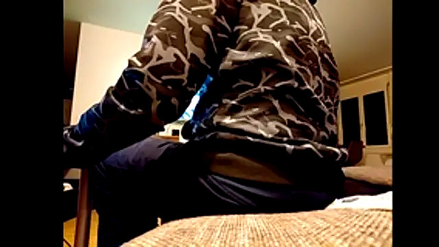 Pegg-fist-me online show from November 16, 2025, 3:12 am