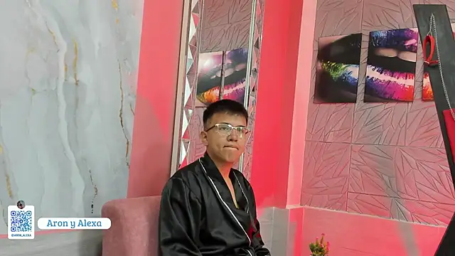 aron alexa online show from December 17, 2024, 1:05 pm