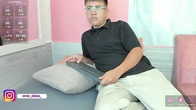 aron alexa online show from January 29, 2025, 1:17 pm