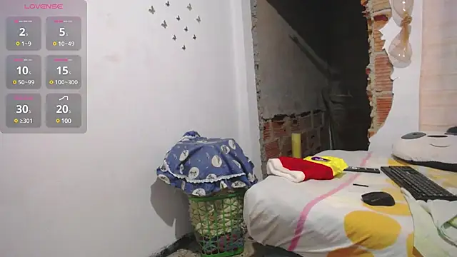 Snapshot of Stepmom_slut_50 chatting on December 24, 2024, 11:11 pm Stepmom slut 50 online show from December 24, 2024, 11:11 pm