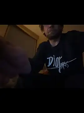 Snapshot of FreshWonder0 chatting on December 15, 2025, 8:02 pm FreshWonder0 online show from December 15, 2025, 8:02 pm