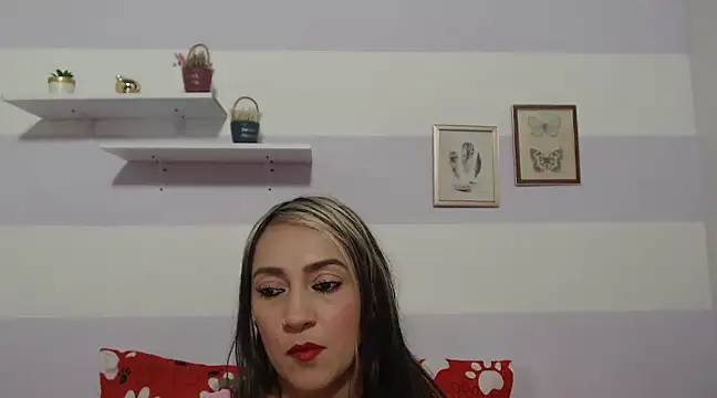 Snapshot of kimberlyvega chatting on February 22, 2025, 6:41 pm kimberlyvega online show from February 22, 2025, 6:41 pm