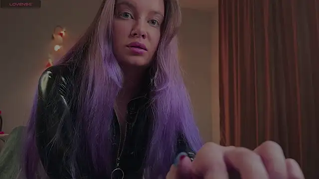 Femdom Lola online show from January 26, 2025, 1:58 pm