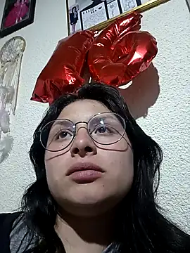 jessica gomez online show from December 13, 2025, 11:54 pm