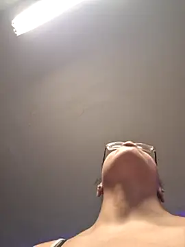 Snapshot of samone9 chatting on March 2, 2025, 7:12 pm samone9 online show from March 2, 2025, 7:12 pm