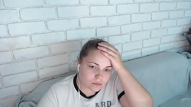 Snapshot of Crazyy_girl_ chatting on November 2, 2025, 3:47 pm Crazyy girl online show from November 2, 2025, 3:47 pm